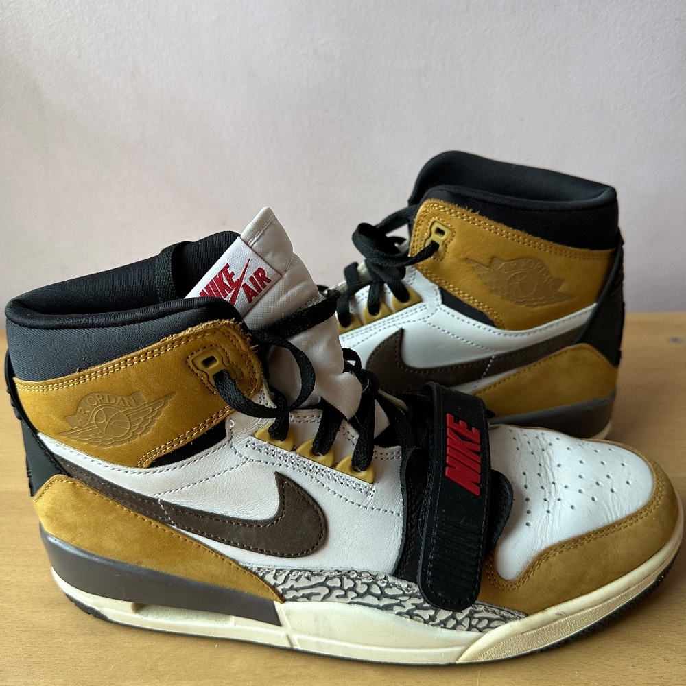 RARE Nike Air Jordan 1 Legacy 312 ROY Mens Shoes AV3922-102 Size 10.5 Rookie Tan